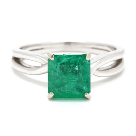 White Gold, Emerald, and Diamond Ring