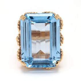 Gold and Synthetic Blue Spinel Ring