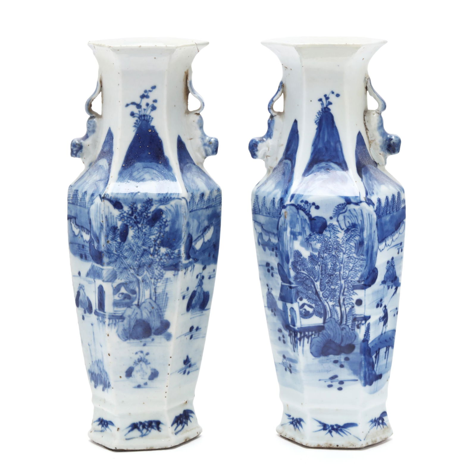 A Pair of Chinese Export Porcelain Blue and White Vases (1 of 9)