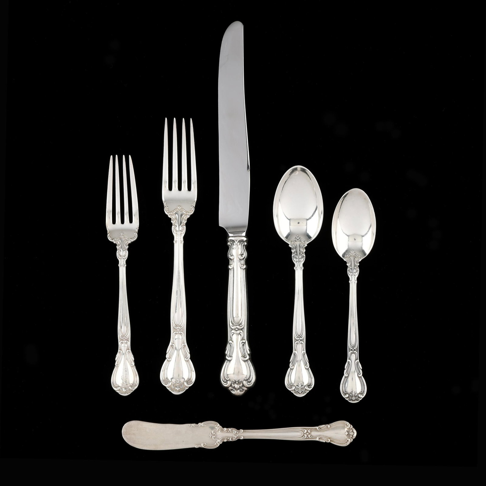 Gorham Chantilly Sterling Silver Flatware Service (1 of 5)