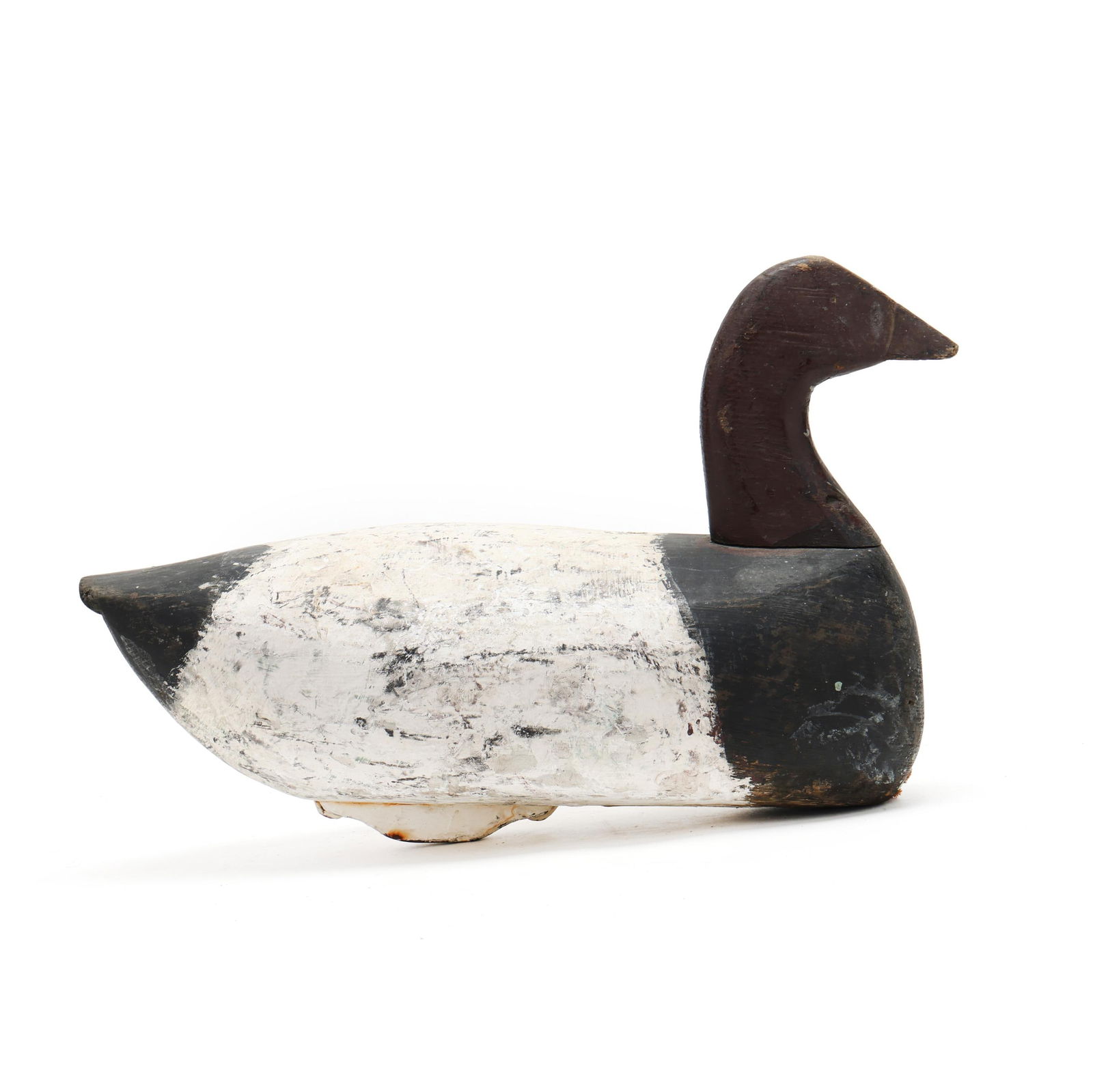 Wallace O'Neal, Sr. (NC, 1867-1955), Oversized Canvasback: Wallace O'Neal, Sr. (NC, 1867-1955), Oversized CanvasbackPoplar Branch, North Carolina, circa 1910, carved and painted wood. Length 19 in. Additional high-resolution photos are available at www.lelan