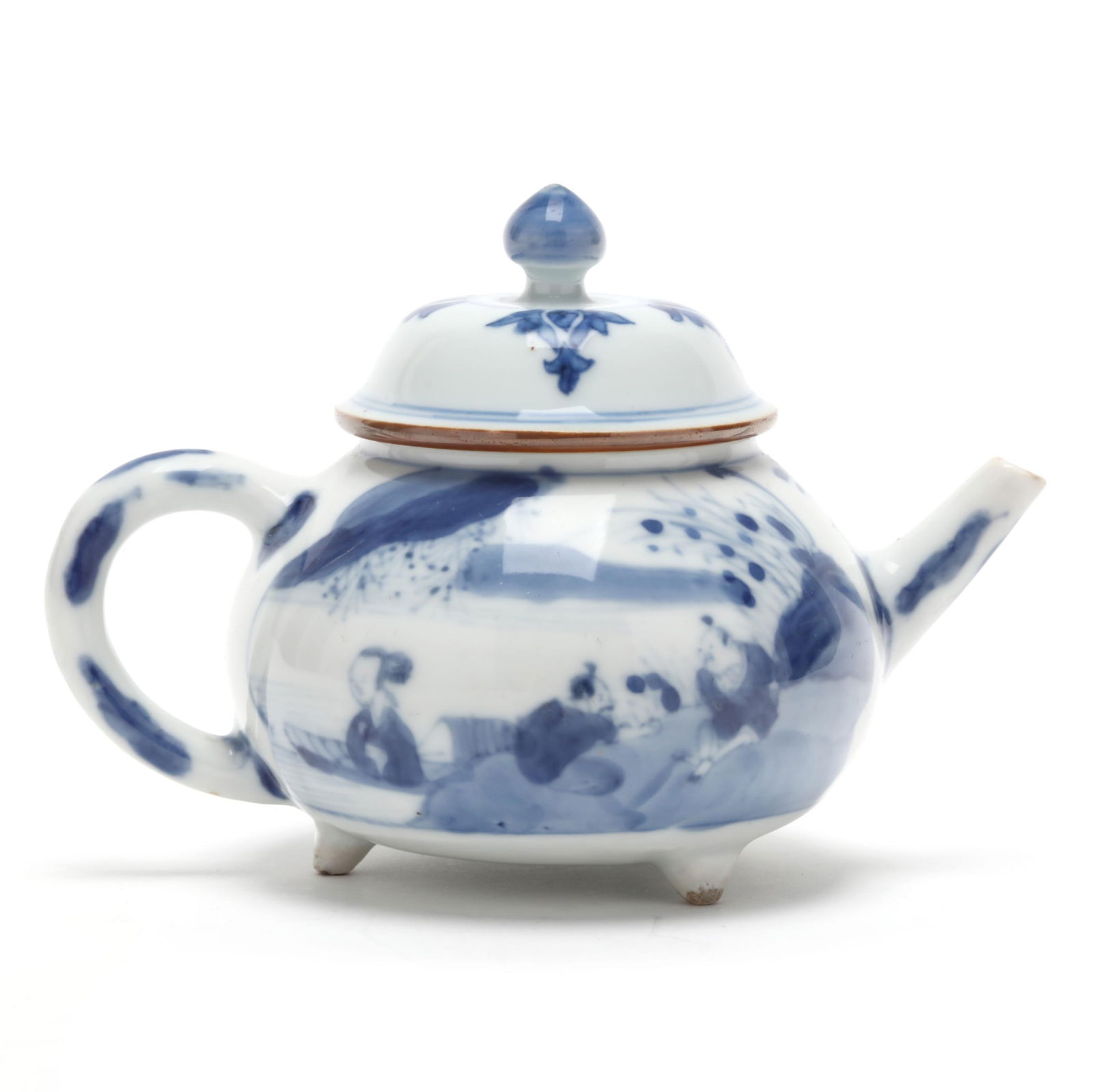 A Rare Chinese Blue and White Porcelain Tripod Teapot with Water Birds: A Rare Chinese Blue and White Porcelain Tripod Teapot with Water BirdsKangxi period (1662-1722), porcelain hand-painted in underglaze blue, the diminutive globular teapot is decorated with geese and w