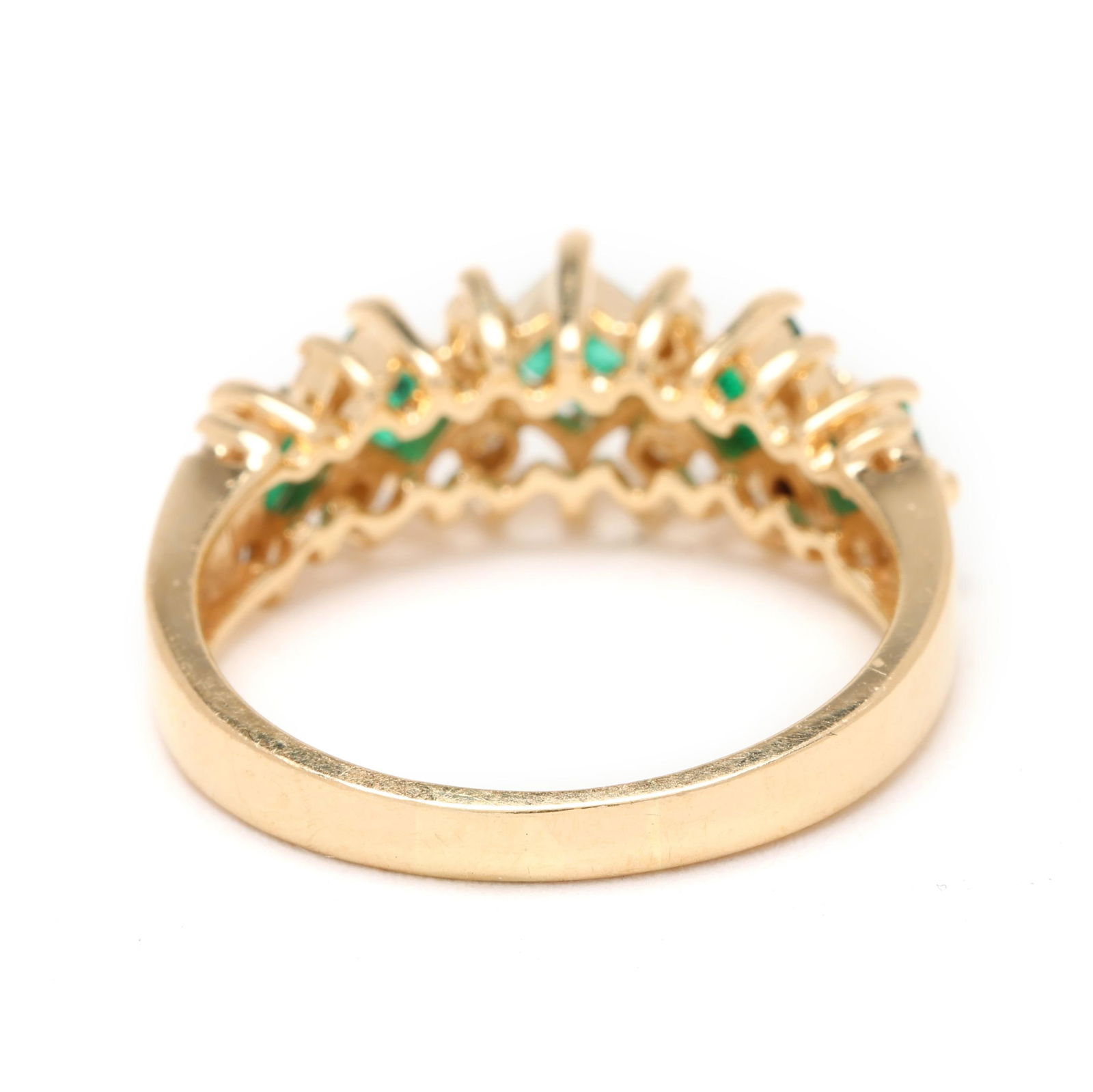 Gold and Gem-Set Ring - 3