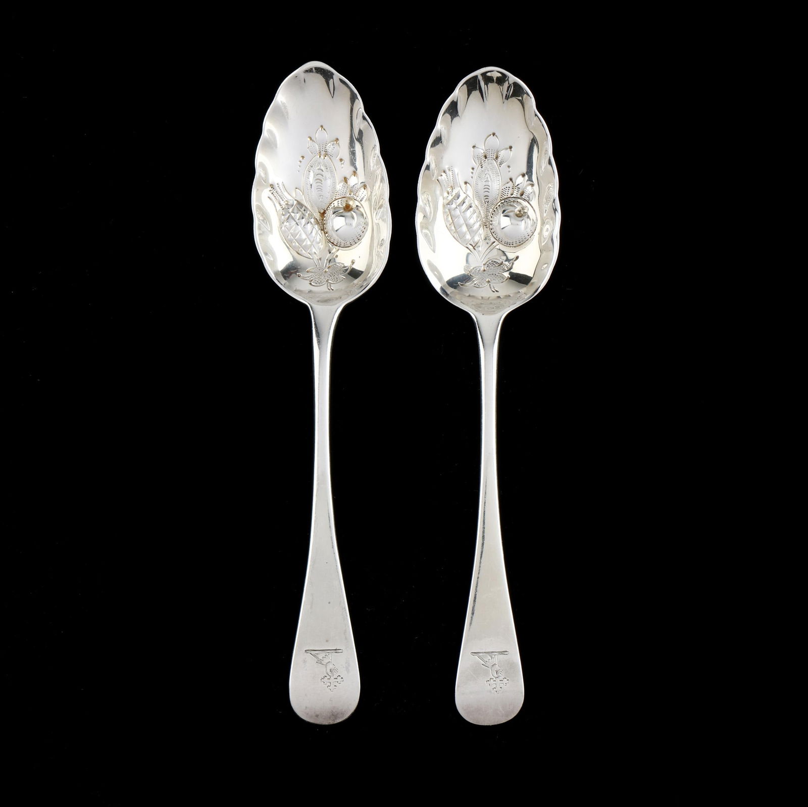 Pair of George IV Silver Berry Spoons, Mark of William Eaton (1 of 3)