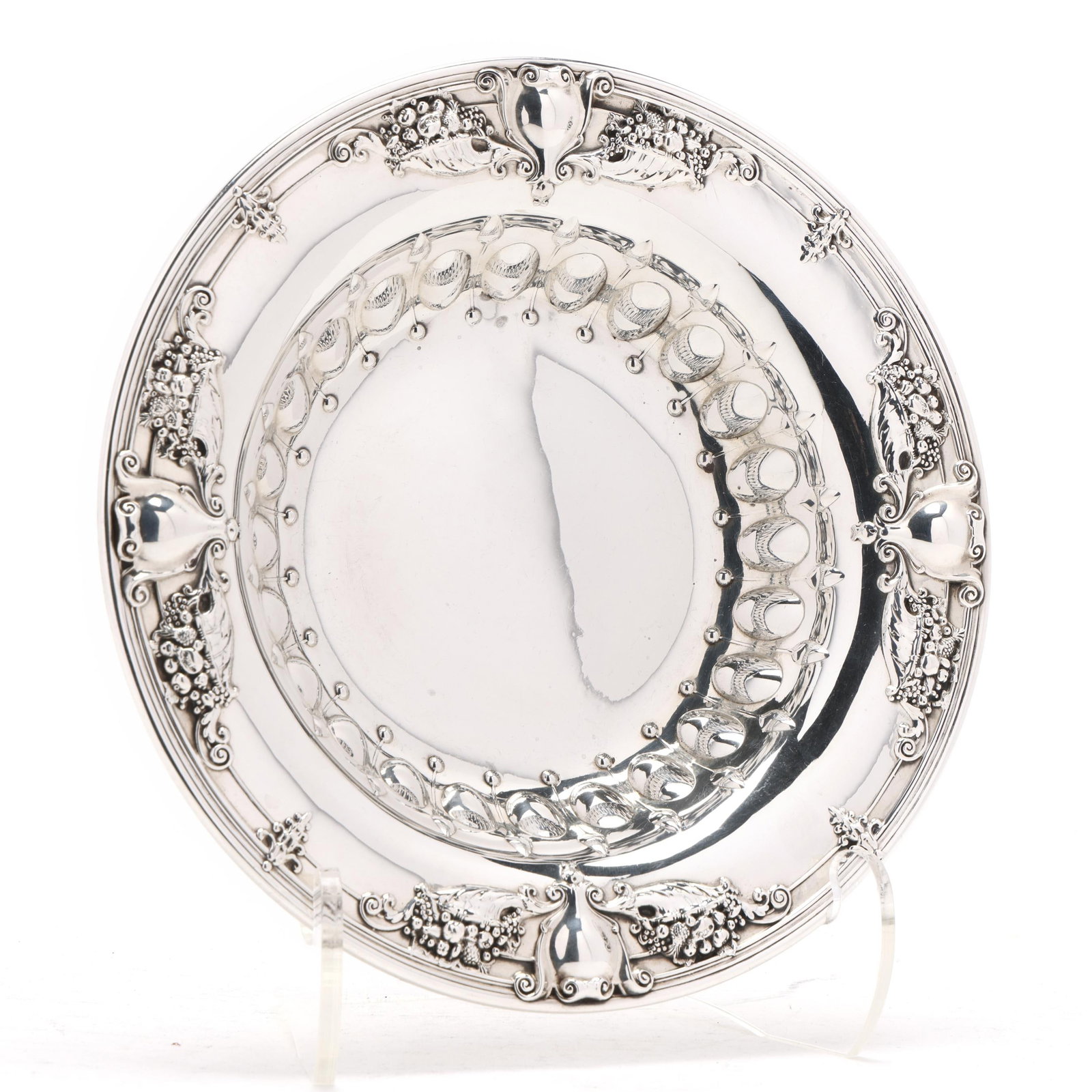 Whiting Sterling Silver Serving Bowl: Whiting Sterling Silver Serving Bowlperiod mark circa early 20th century, pattern number 80, with crest and cornucopia decoration to the rim, not monogrammed. 8 3/4 in. dia. 6.55 troy oz. Additional