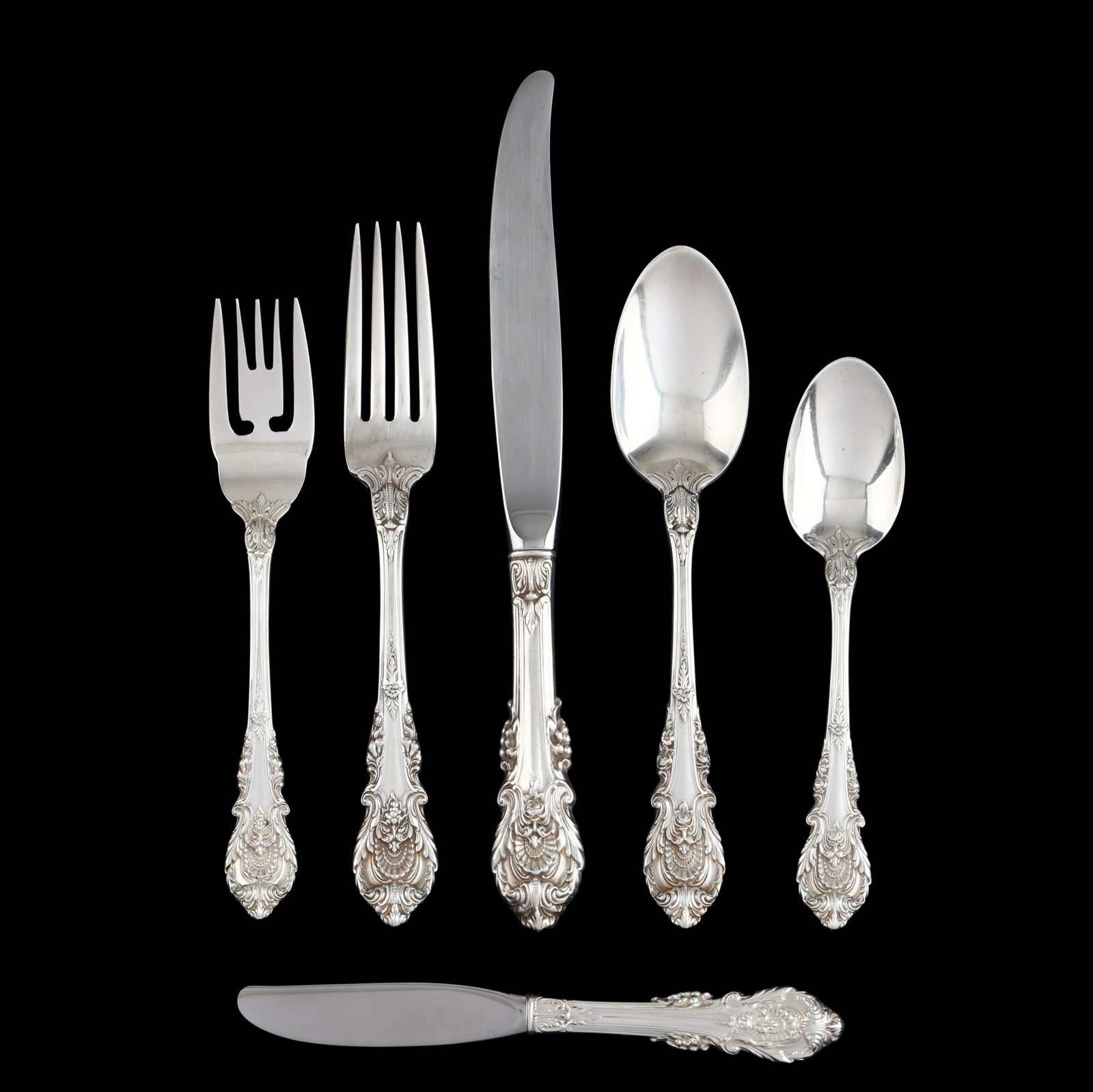 Wallace Sir Christopher Sterling Silver Flatware Service (1 of 5)
