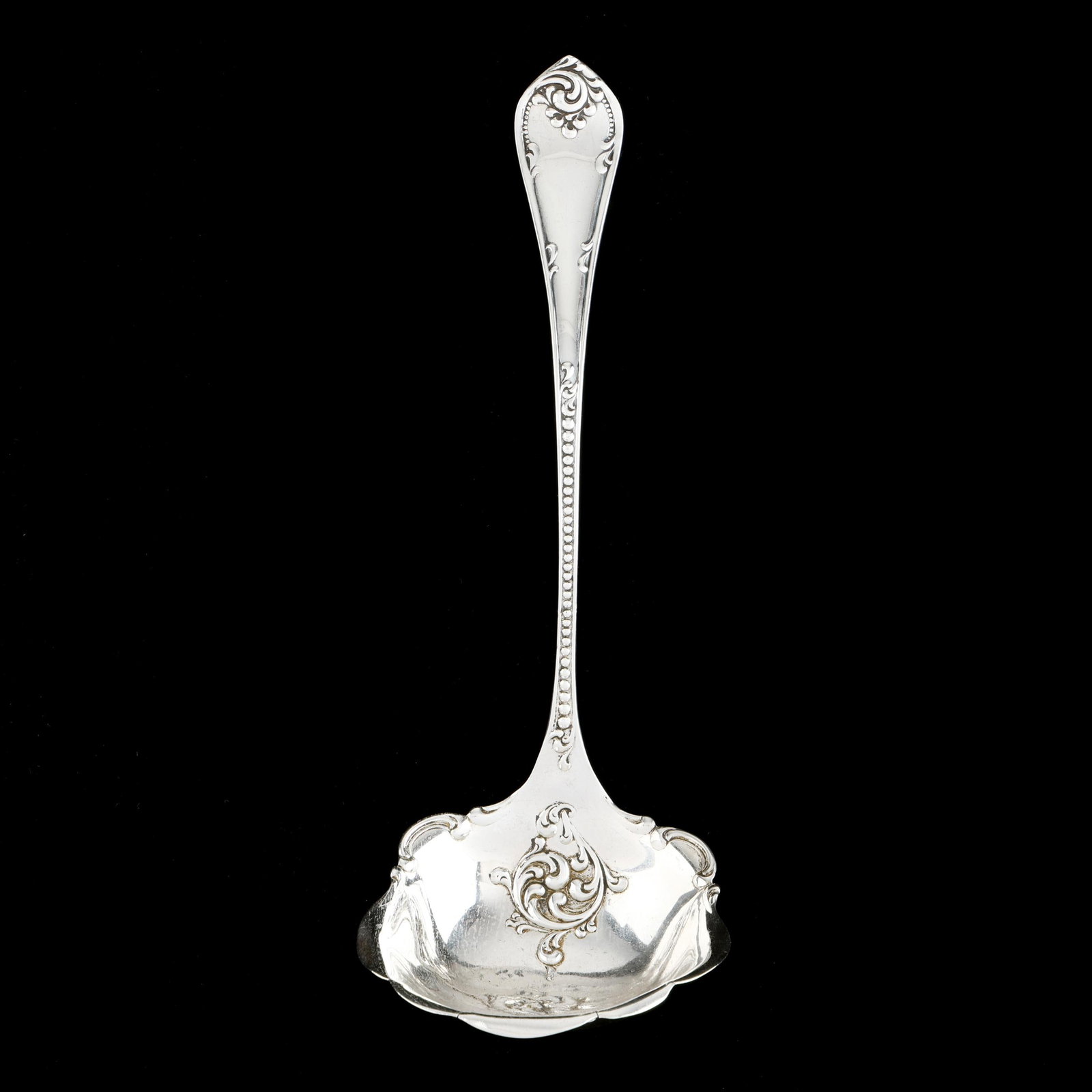 Towle Rustic Sterling Silver Punch Ladle: Towle Rustic Sterling Silver Punch Ladle retail mark of the Gurney Bros, Brockton, Massachusetts, not monogrammed. 9 1/4 x 3 1/2 in. 2.65 troy oz. Additional high-resolution photos are