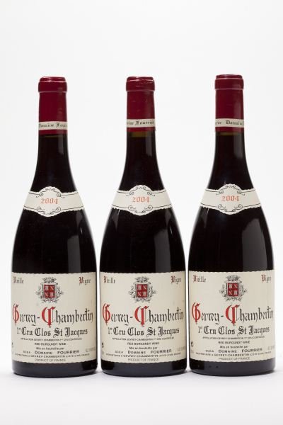 Gevrey Chambertin: Gevrey Chambertin 2004 3 bottles Clos St. Jacques, Vieilles Vignes, Fourrier 0.5cm or better