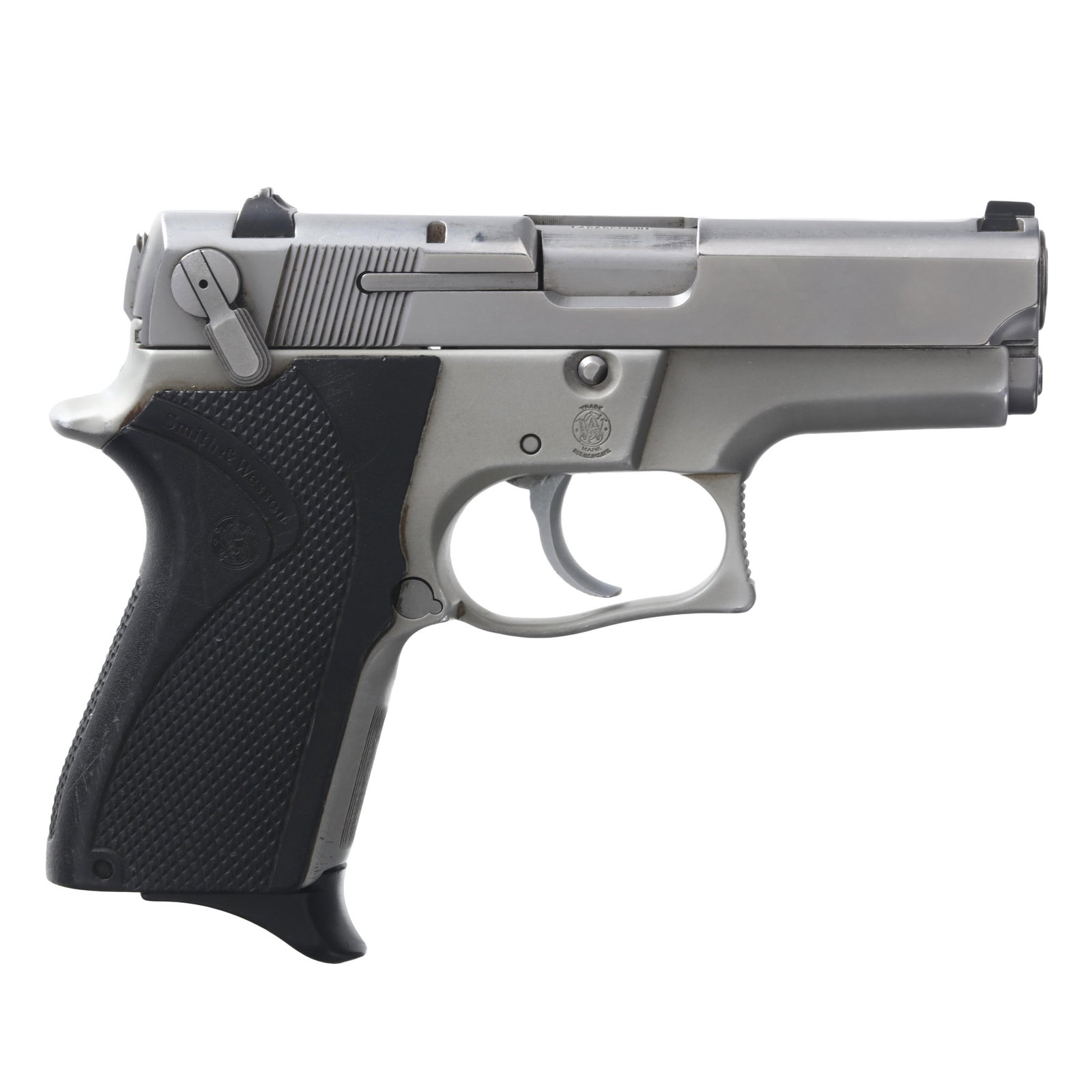 Smith & Wesson Model 6906 9mm Semi-Automatic Pistol w/ Factory Box & Two Magazines (1 of 8)