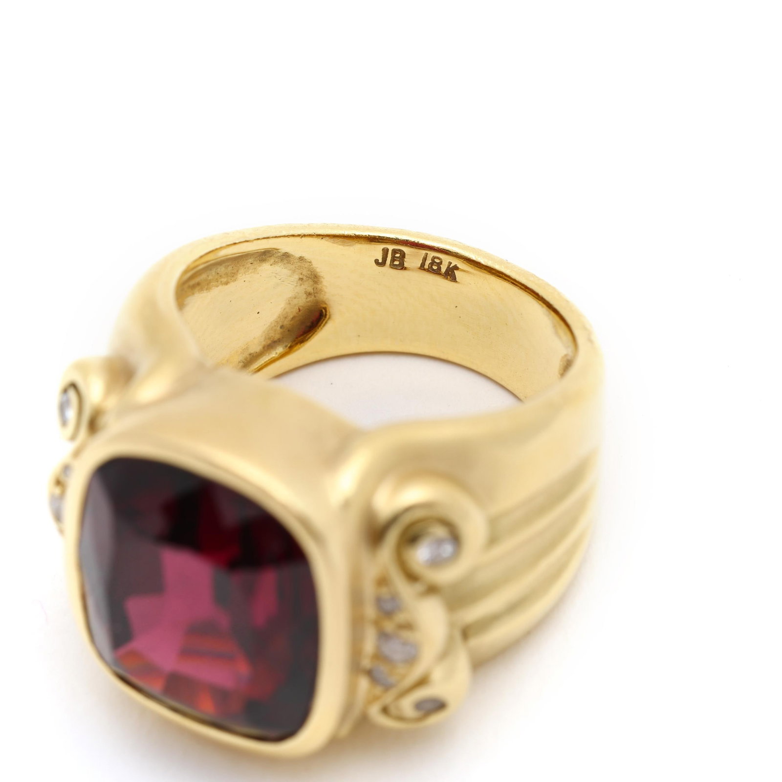 Gold, Rhodolite Garnet, and Diamond Ring - 5