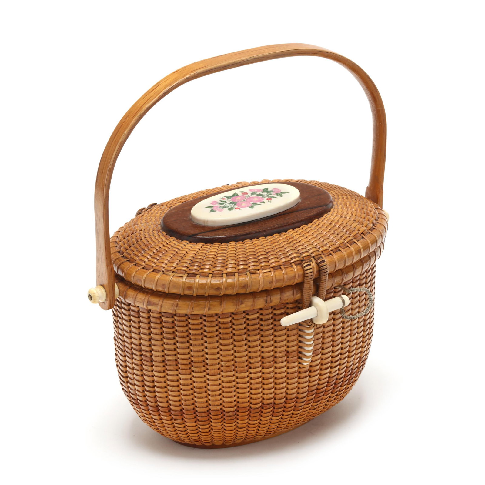 Stephen Gibbs (1896-1974), A Fine Nantucket Lightship Basket (1 of 8)
