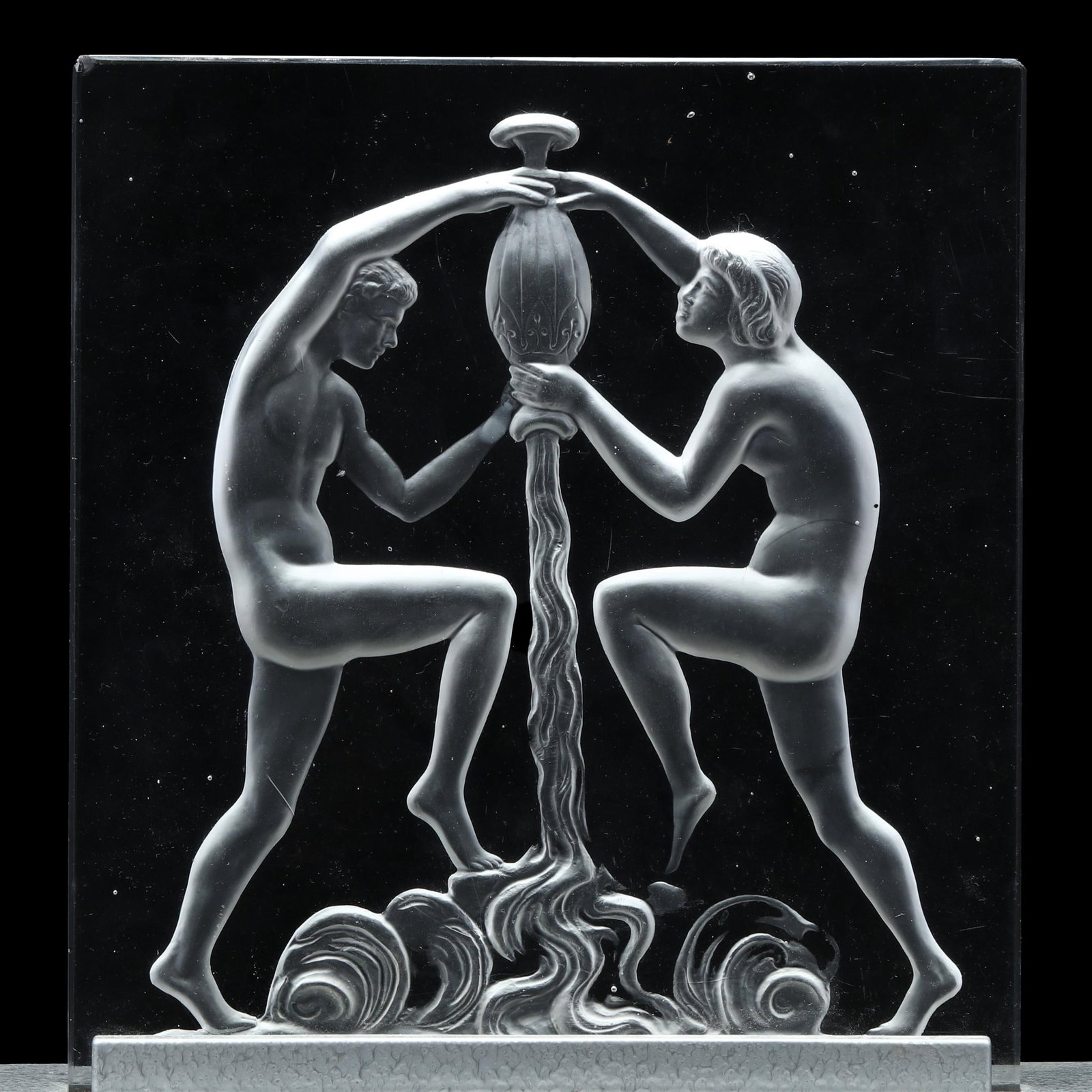 Steuben, Art Deco Figural Panel Luminor - 3