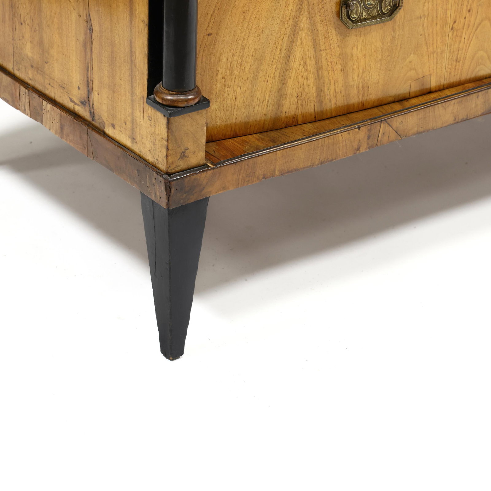 Walnut Biedermeier Commode - 7