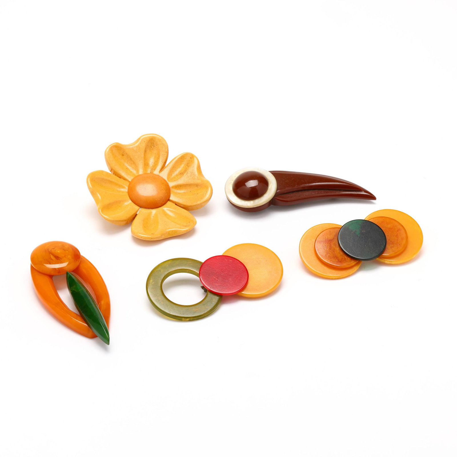 Five Vintage Bakelite Brooches (1 of 2)