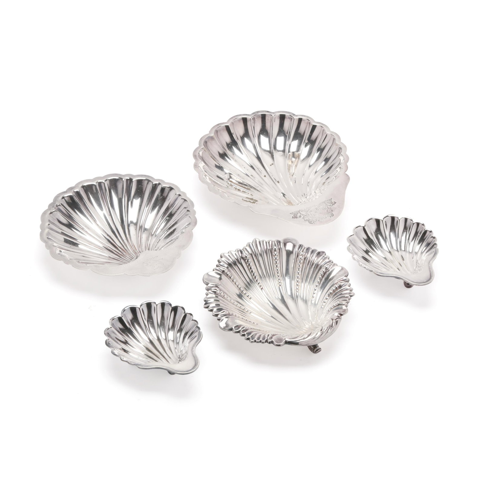 Five English Silver-Plated Shell Serving Dishes (1 of 10)