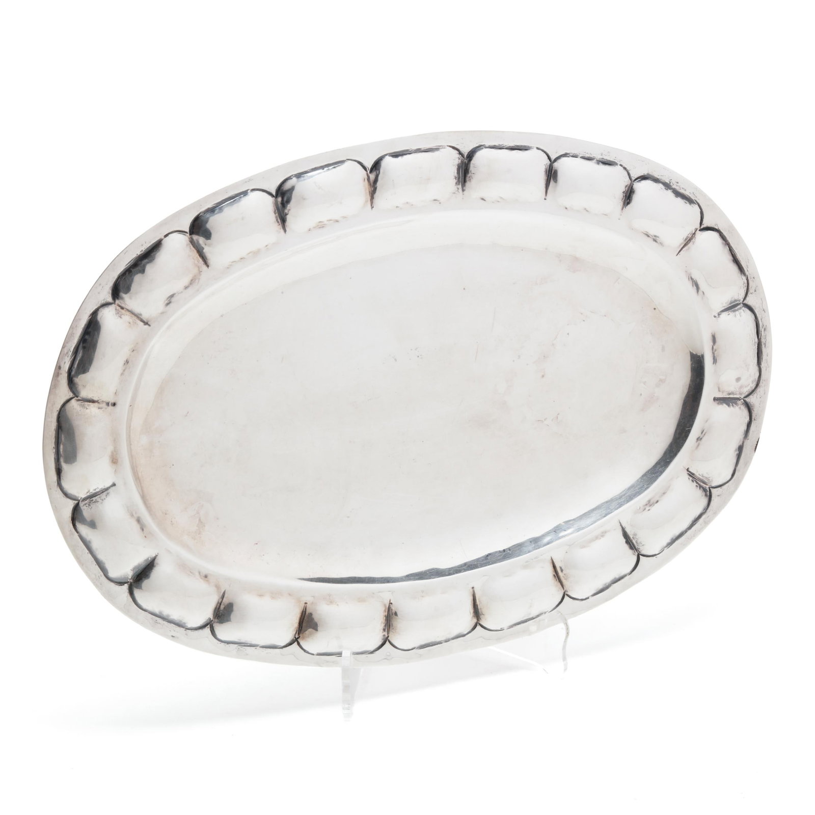 Mexican Sterling Silver Serving Tray: Mexican Sterling Silver Serving Tray mid-20th century, ovoid form with a lobed border, not monogrammed. 8 x 12 in. 11.75 troy oz. Private Collection, Greensboro, North Carolina Additional