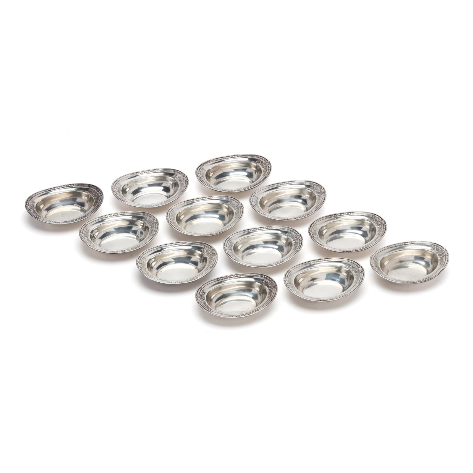 Set of Twelve International Richelieu Sterling Silver Nut Dishes (1 of 4)