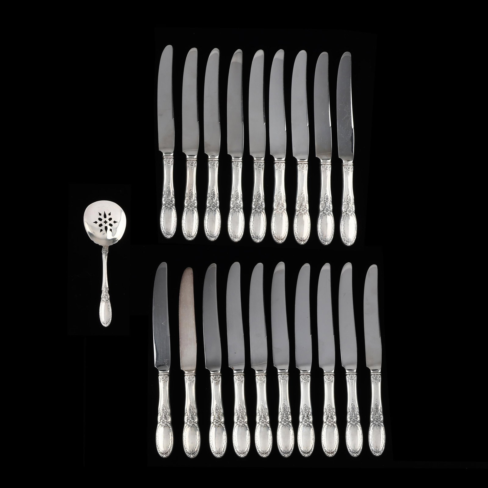 Towle Old Mirror Sterling Silver Knives and Bon Bon Spoon (1 of 4)