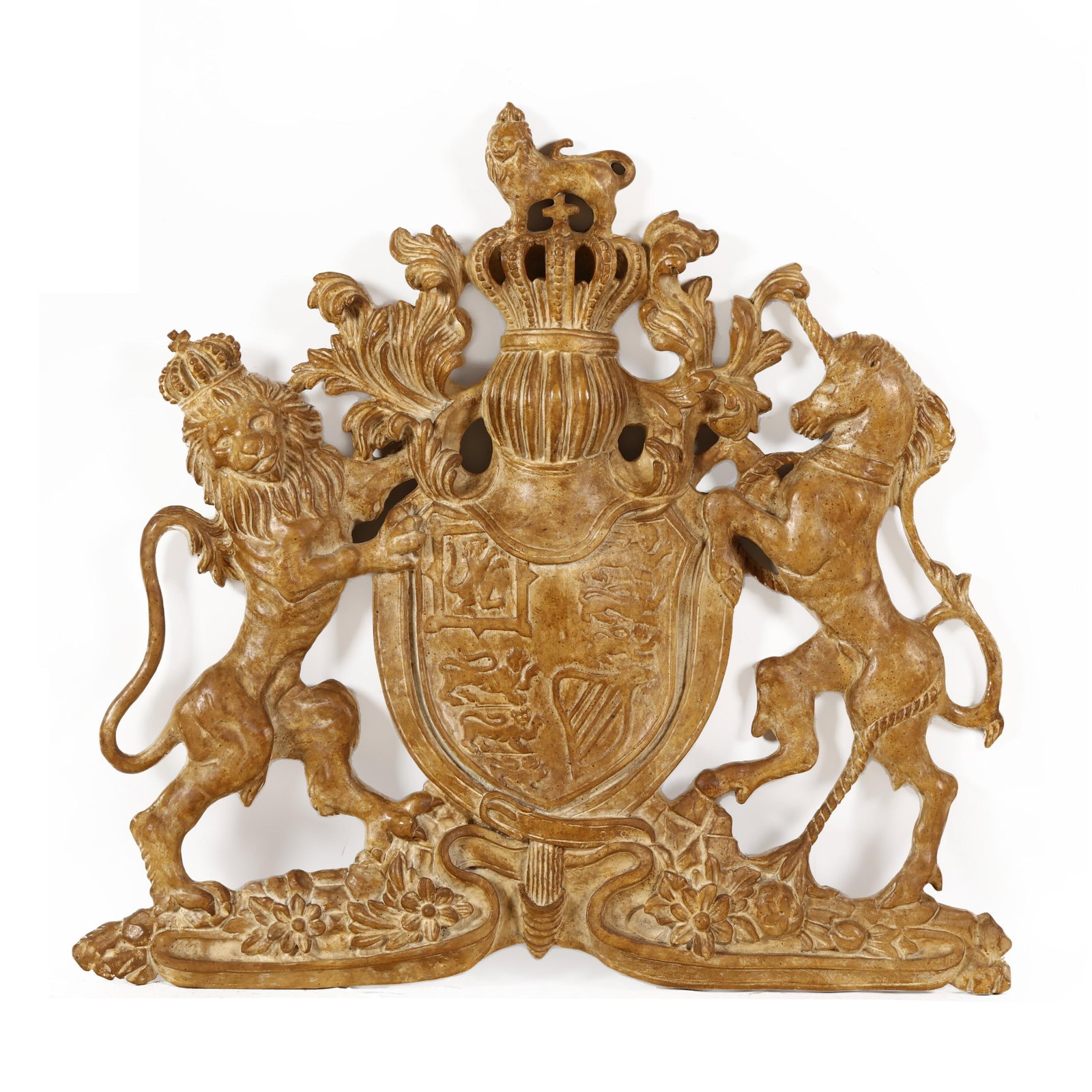 Large Cast English Coat of Arms Plaque (1 of 7)