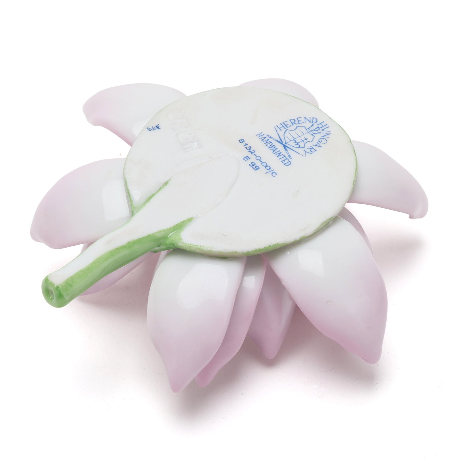 Three Herend Tabletop Accessories - 7