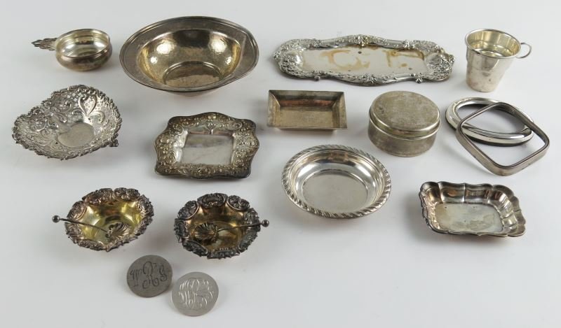 Assorted Sterling Silver Smalls: Assorted Sterling Silver Smallsincluding a pair of parcel gilt English salt cellars with salt spoons; a Gorham pin tray (7 1/8 x 3 5/8 in.); (2) monogrammed brooches; and more!12.85 total weighable tr
