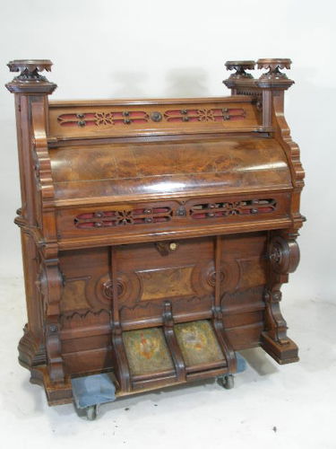 1084 Antique Pump Organ By W Doherty Co Ca 1900 Nov 03