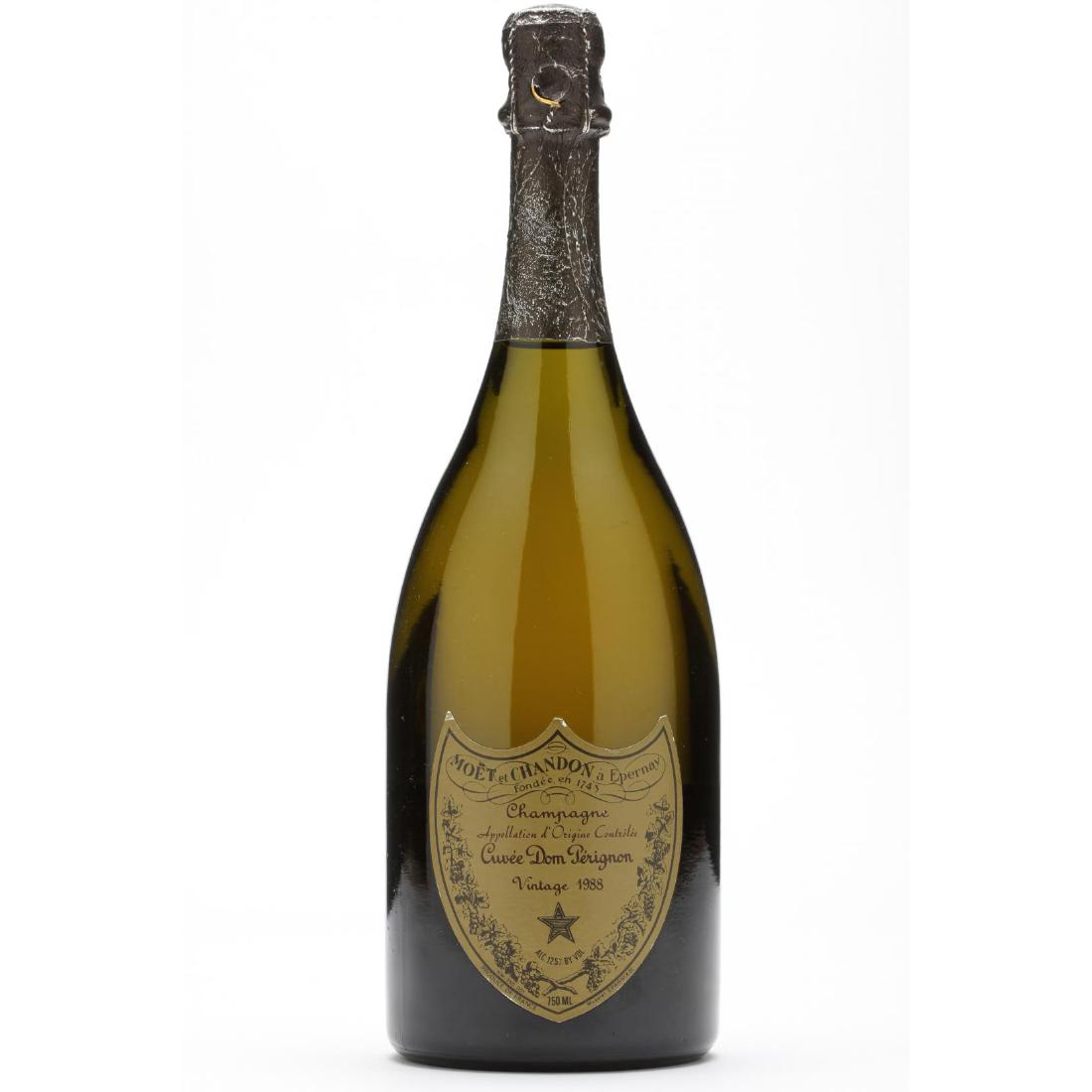 Moet & Chandon - Vintage 1988: (93pts RP & WS) Vintage 1988, Moet & Chandon, Dom Perignon (1 750 ml) Additional high-resolution photos are available at LelandLittle.com