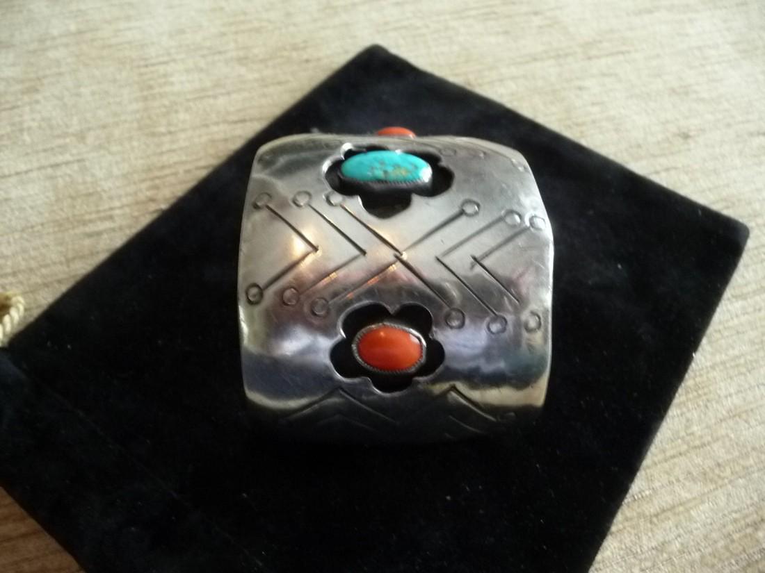 AMERICAN INDIAN NAVAJO SILVER W/ STONES BRACELET (1 of 6)