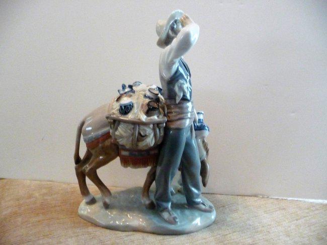 LLADRO VINTAGE LARGE BOY WITH DONKEY TO MARKET FIGURINE (1 of 7)