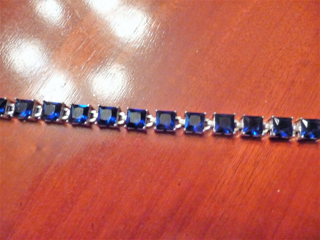 SAPPHIRE TENNIS BRACELET (1 of 4)