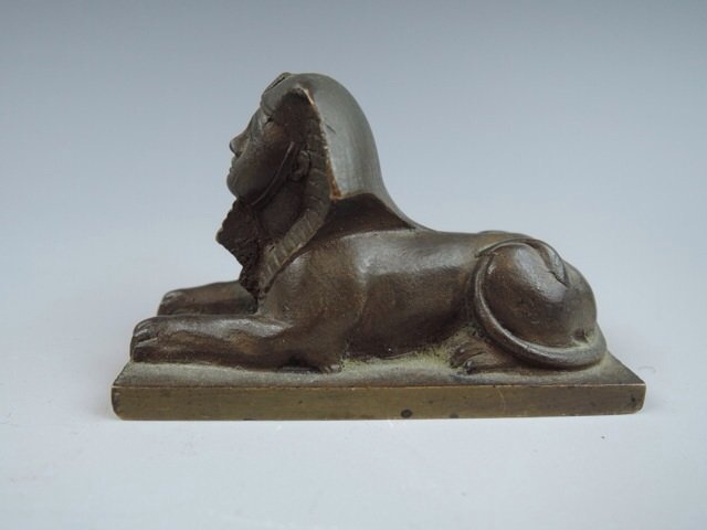TIFFANY STUDIOS BRONZE PAPERWEIGHT: Rare Original Signed TIFFANY STUDIOS New York #136 Bronze Sphinx Paperweight, 2 1/4 wide X 1 1/2 tall, 1 inch deep. Guaranteed to be authentic .Estimate $800-1.000