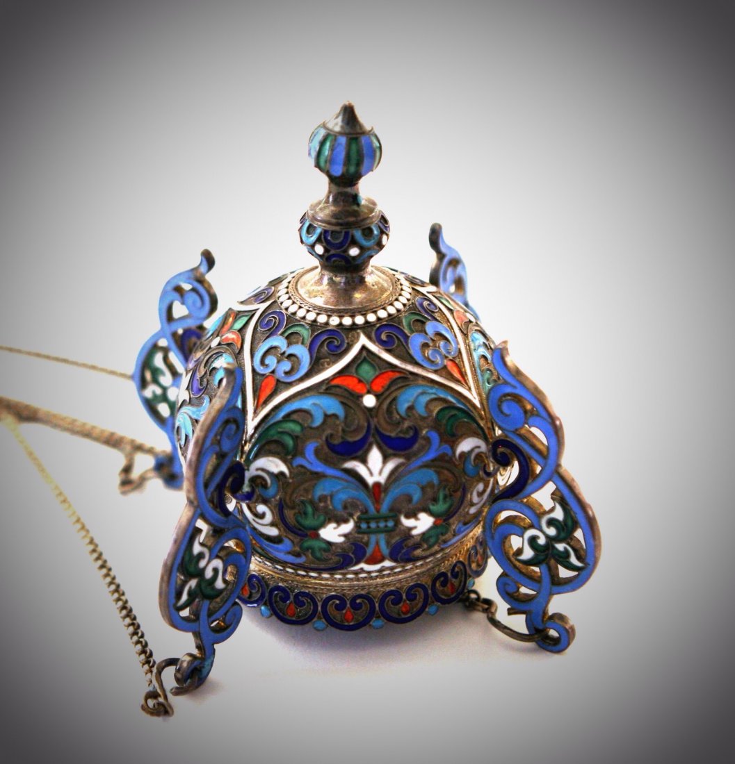 19TH CENTURY RUSSIAN ENAMEL LANTERN: A very fine 19th century century Russian silver and enamel lantern , marked 84 and makers mark.Estimate $2.500-3.000
