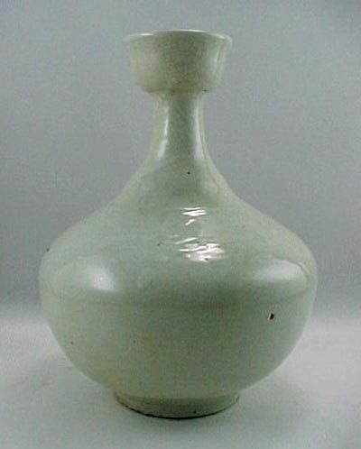 Vintage WHITEWARE VASE COLLECTION