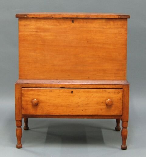 Sheraton 19th C. Kentucky Butternut Sugar Chest: Sheraton 19C Kentucky Butternut Sugar Chest. The 19C Sheraton Kentucky butternut sugar chest has a dove tailed case fitted within a simple molding. The chest has one long drawer and nicely turned feet
