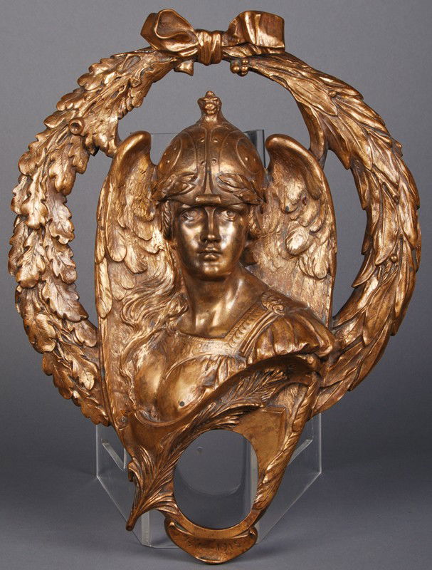 French WWI Bronze Wall Plaque Georges Flamand: Georges Flamand WWI Art Nouveau bronze. George Flamand (1862-1940) bronze wall plaque depicts a winged woman warrior with helmet surrounded with a tied wreath. At the bottom of the wall hanging is an