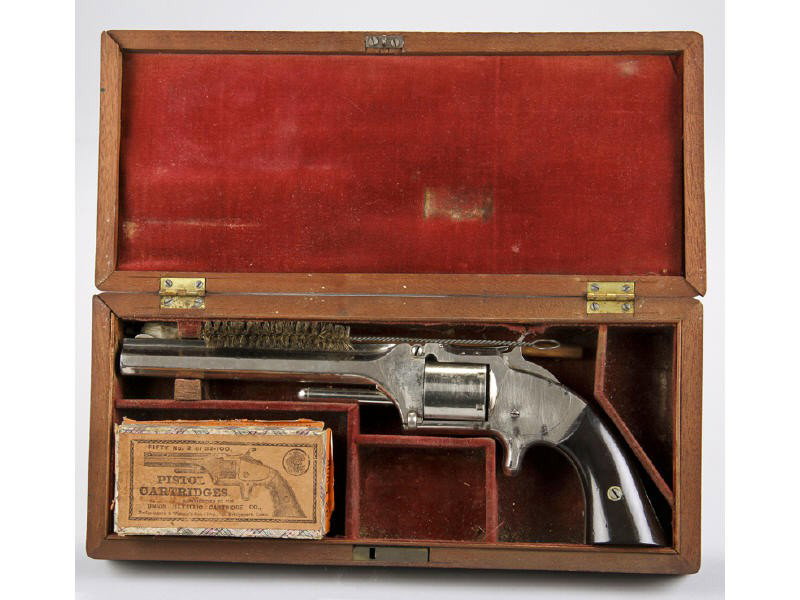 Cased Smith & Wesson .32 Caliber Pistol Gun: Cased Smith & Wesson .32 Pistol. The Smith & Wesson nickel plated pistol is marked "Smith & Wesson Springfield Mass.". The pistol has a nickel plated finish which shows some wear. Lot includes origina