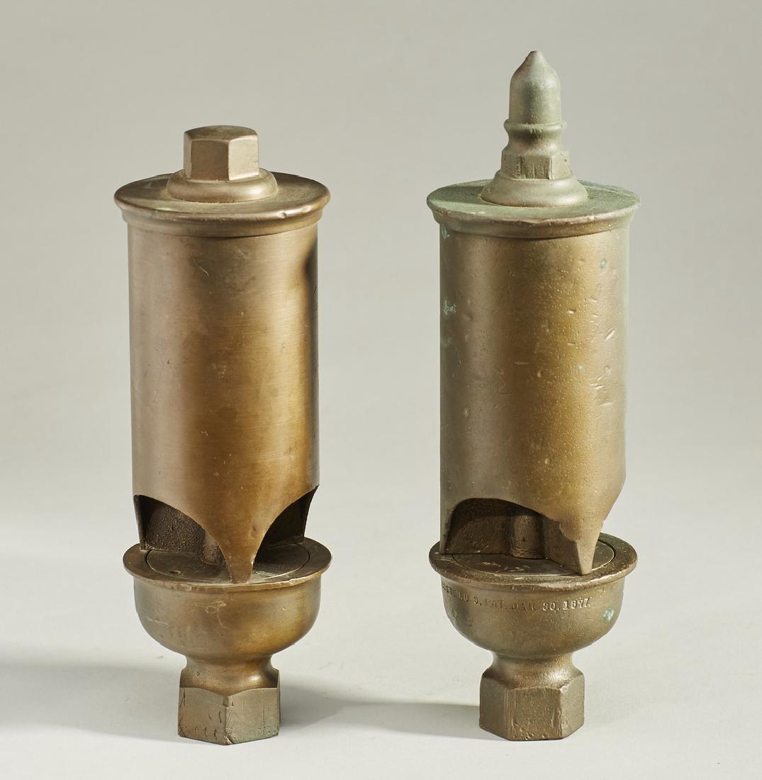 Two 1877 Brass Crosby Boston Steam Whistles: Two 1877 Brass Crosby Boston Steam Whistles. Both are marked Crosby steam gauge and valve company Boston USA, one with the acorn topped has a patent date of 1877. In good condition measures 7 and 8 in