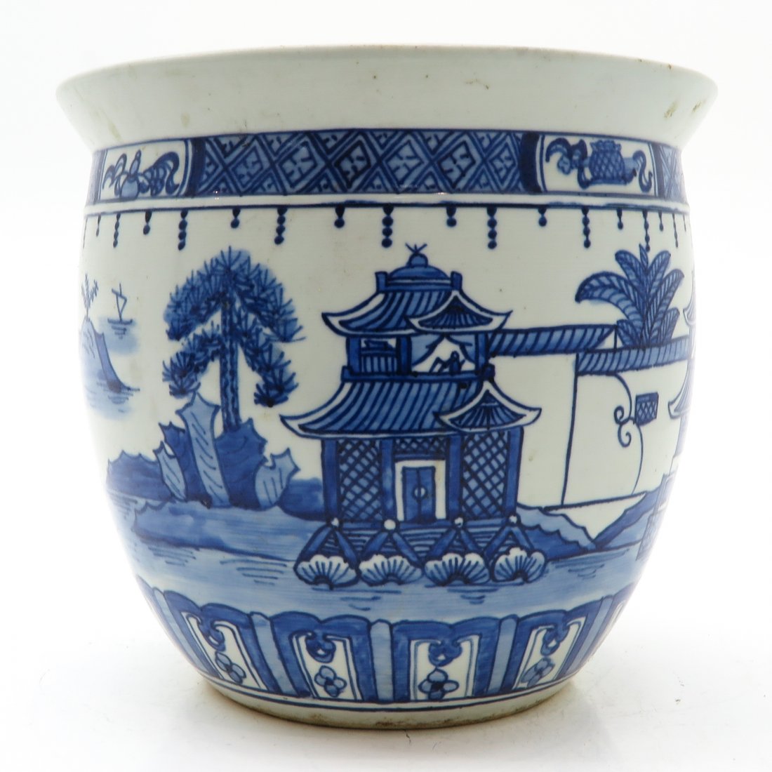 China Porcelain Cachet Pot (1 of 6)