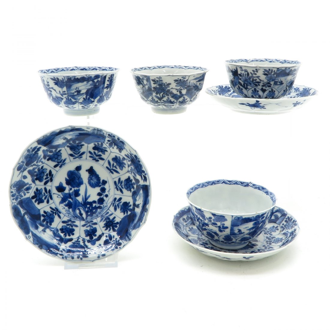 Lot of 4 Kangxi Period Cups and 3 Saucers (1 of 6)