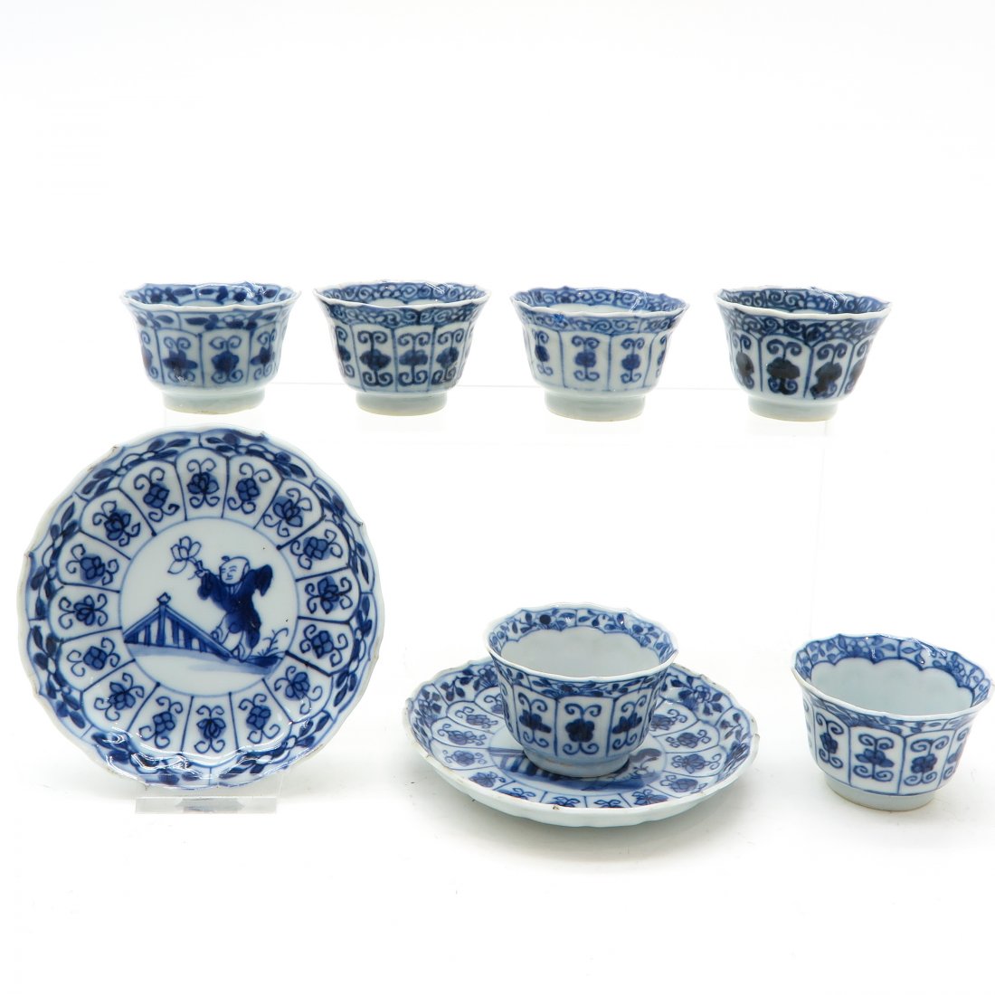 Lot of 6 cups and 2 Saucers (1 of 6)