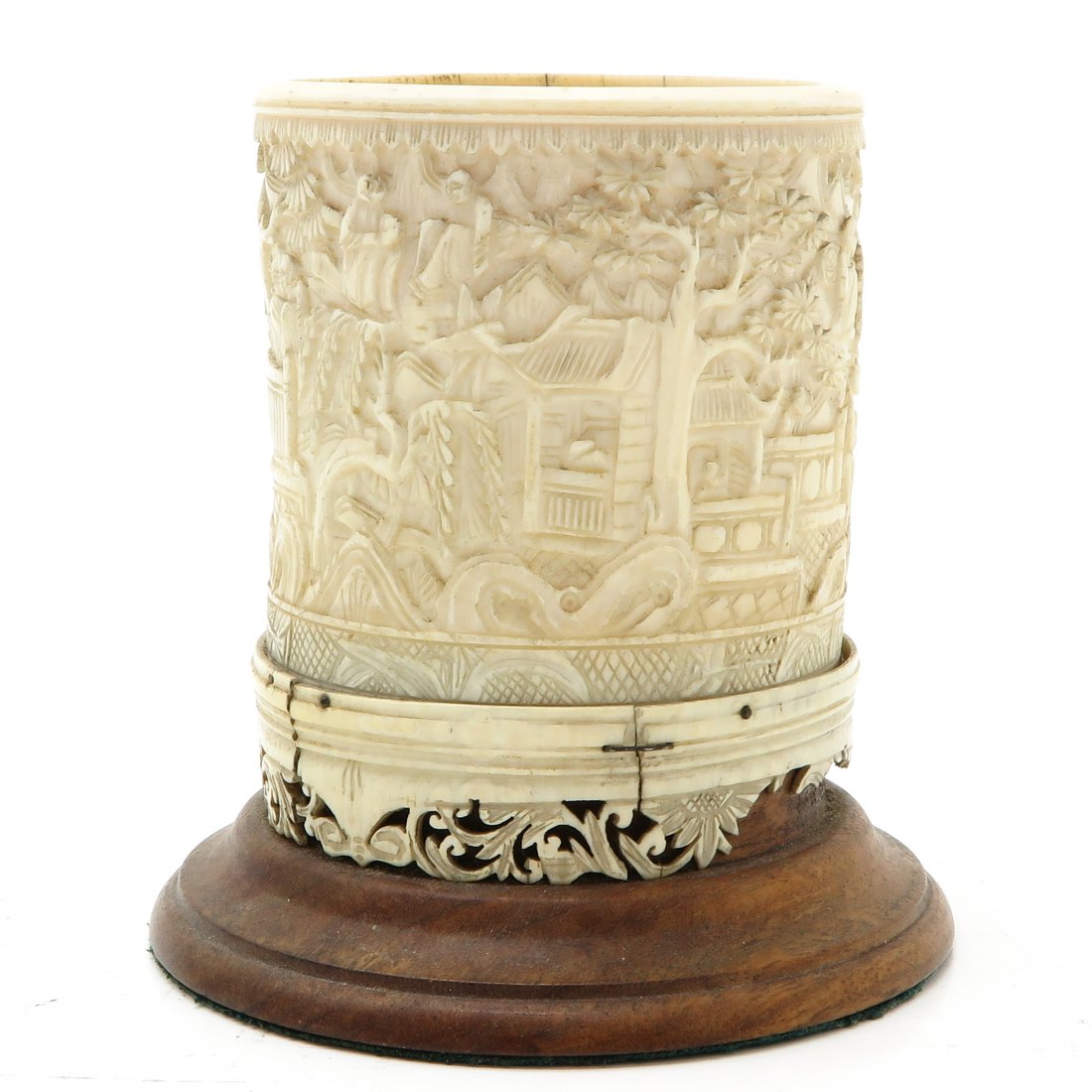 China Porcelain Pencil Pot on Wood Base (1 of 6)
