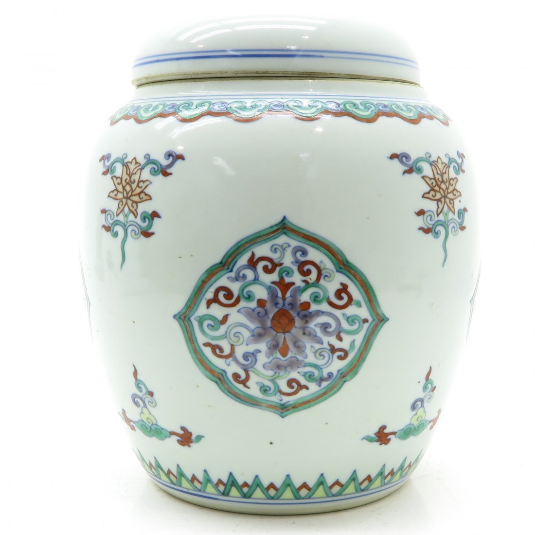 China Porcelain Ducai Decor Lidded Pot (1 of 6)