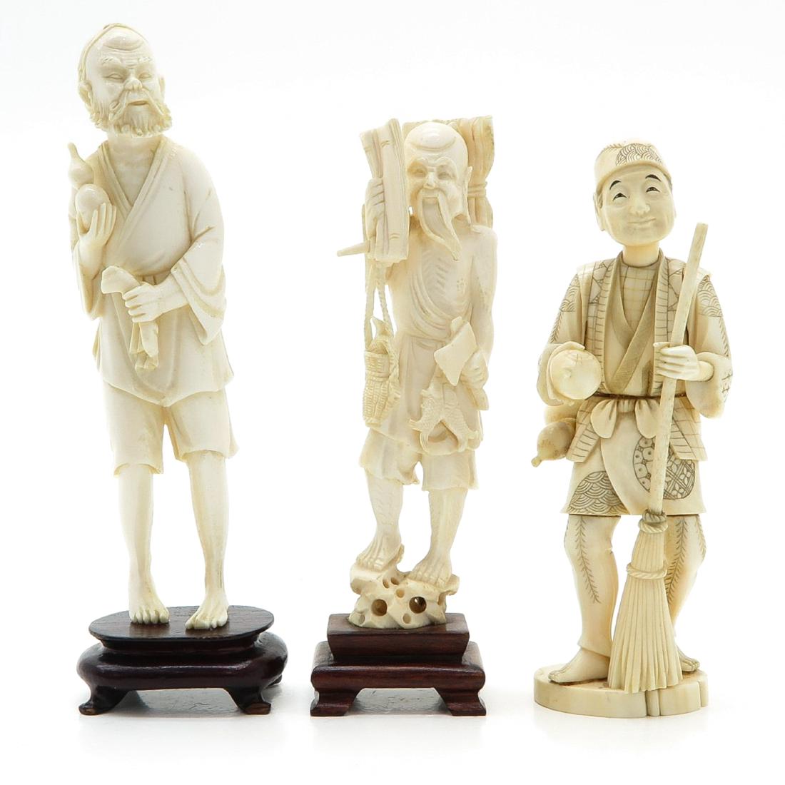 Lot of 3 Sculptures (1 of 6)