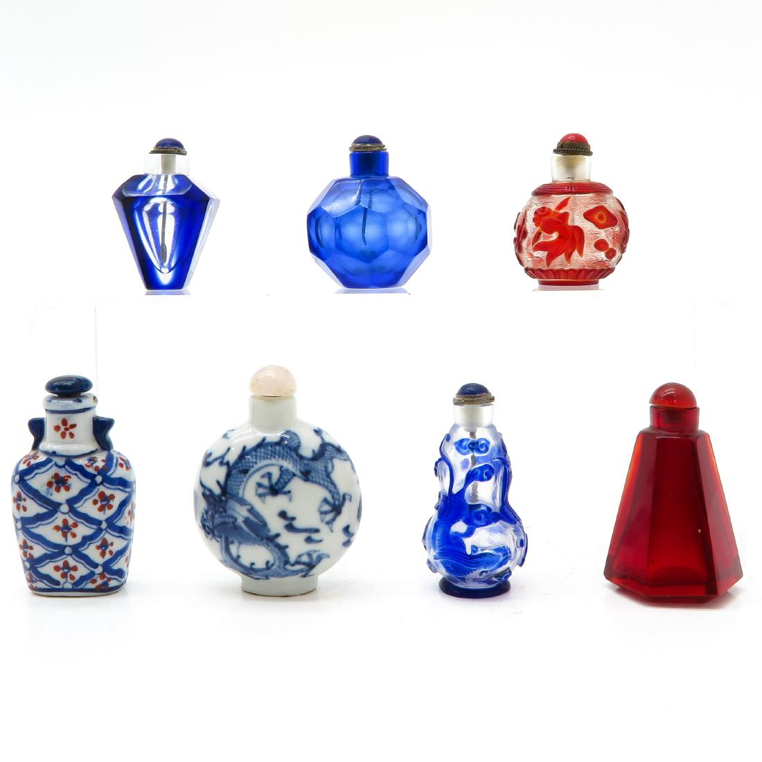 Lot of 7 Snuff Bottles (1 of 6)