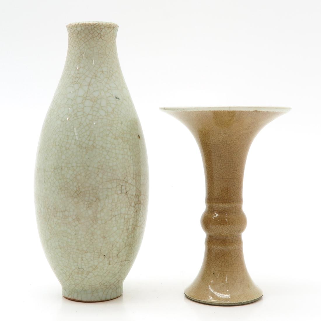 Lot of 2 Vases (1 of 6)