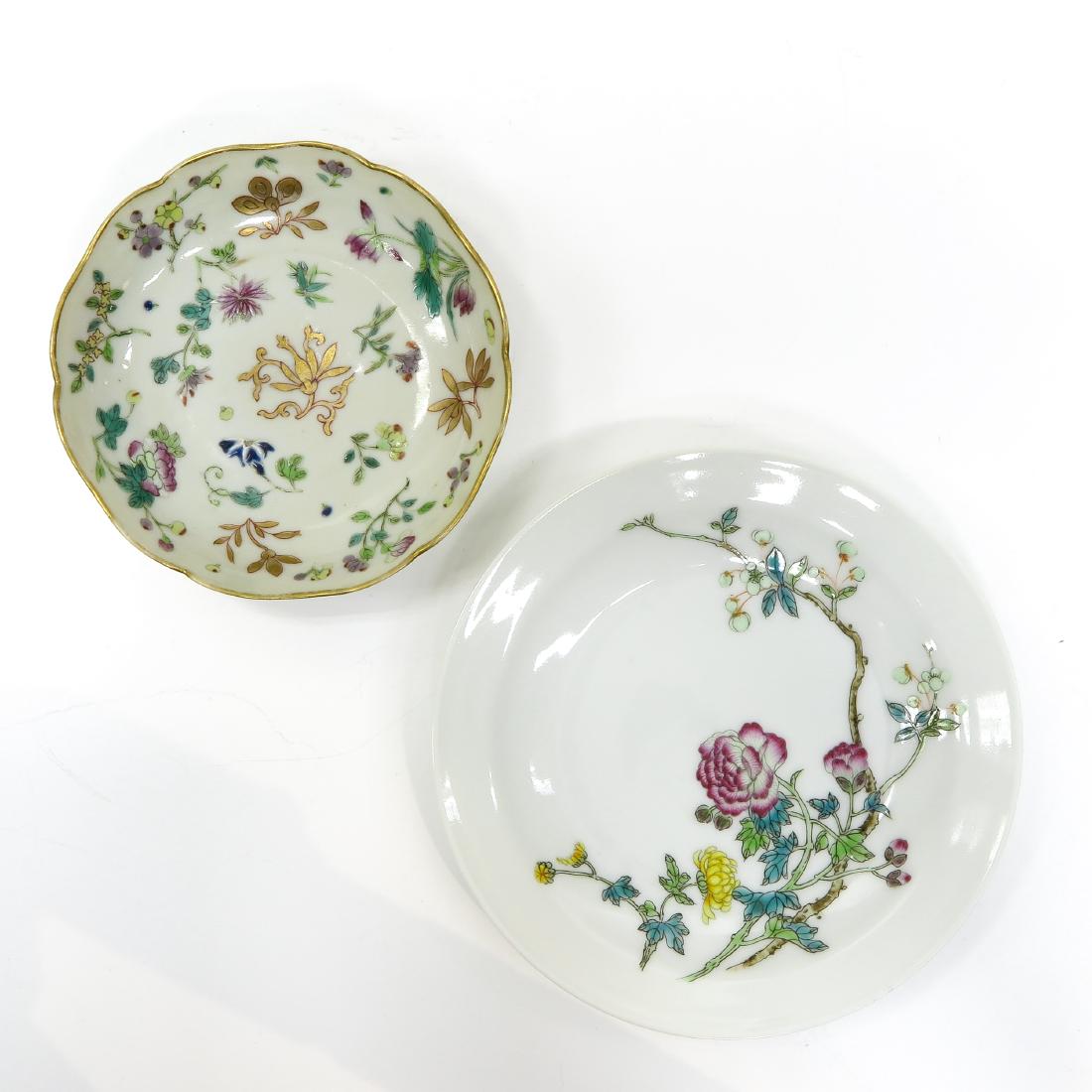 Lot of 2 Small Plates (1 of 2)