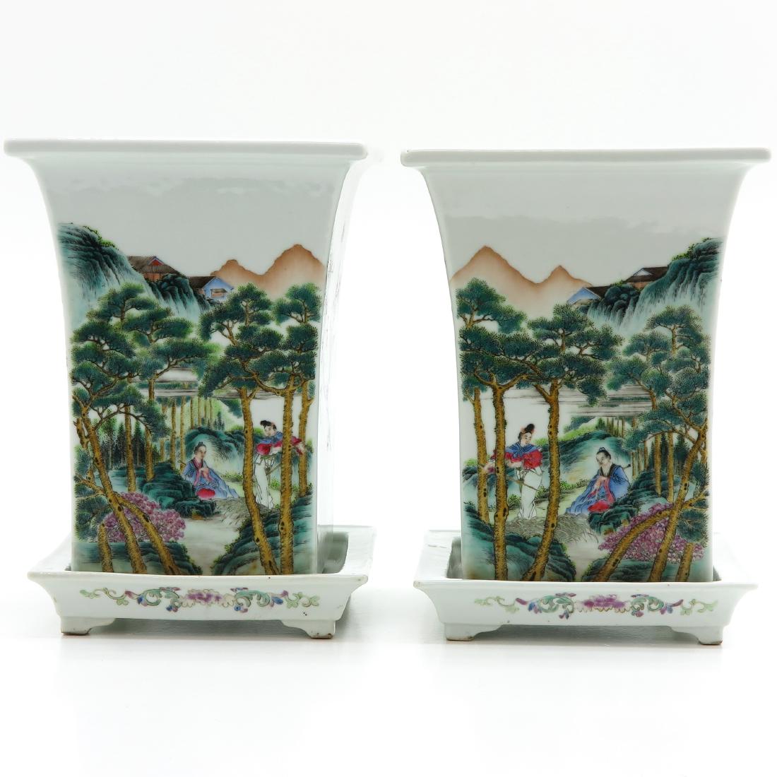 Pair of Cachet Pots (1 of 8)
