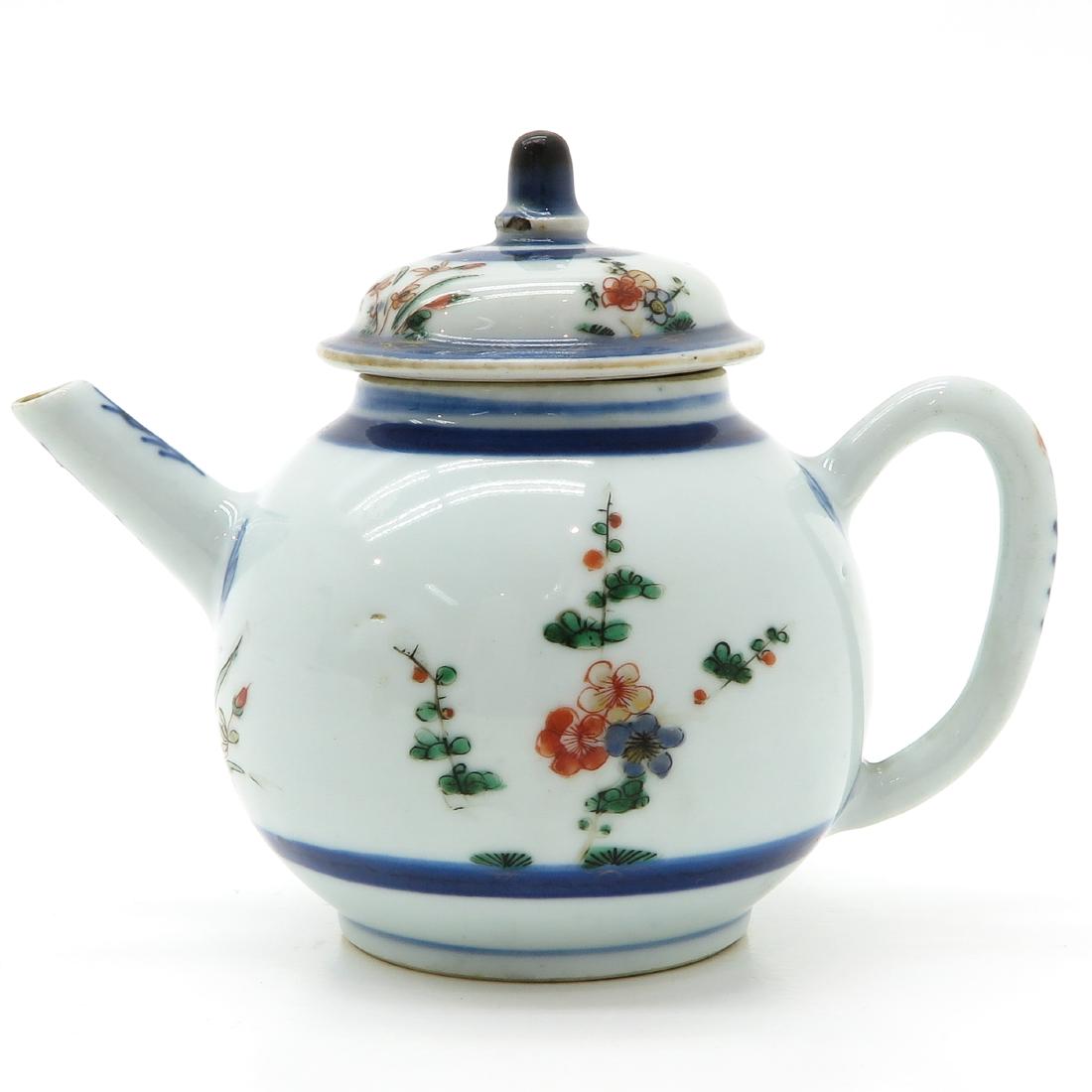 Teapot (1 of 6)