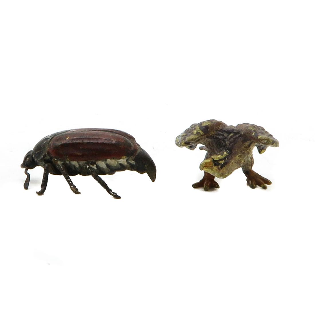 Lot of 2 Cold Painted Bronze Sculptures: Depicting beetle and bird, tallest is 1 cm.