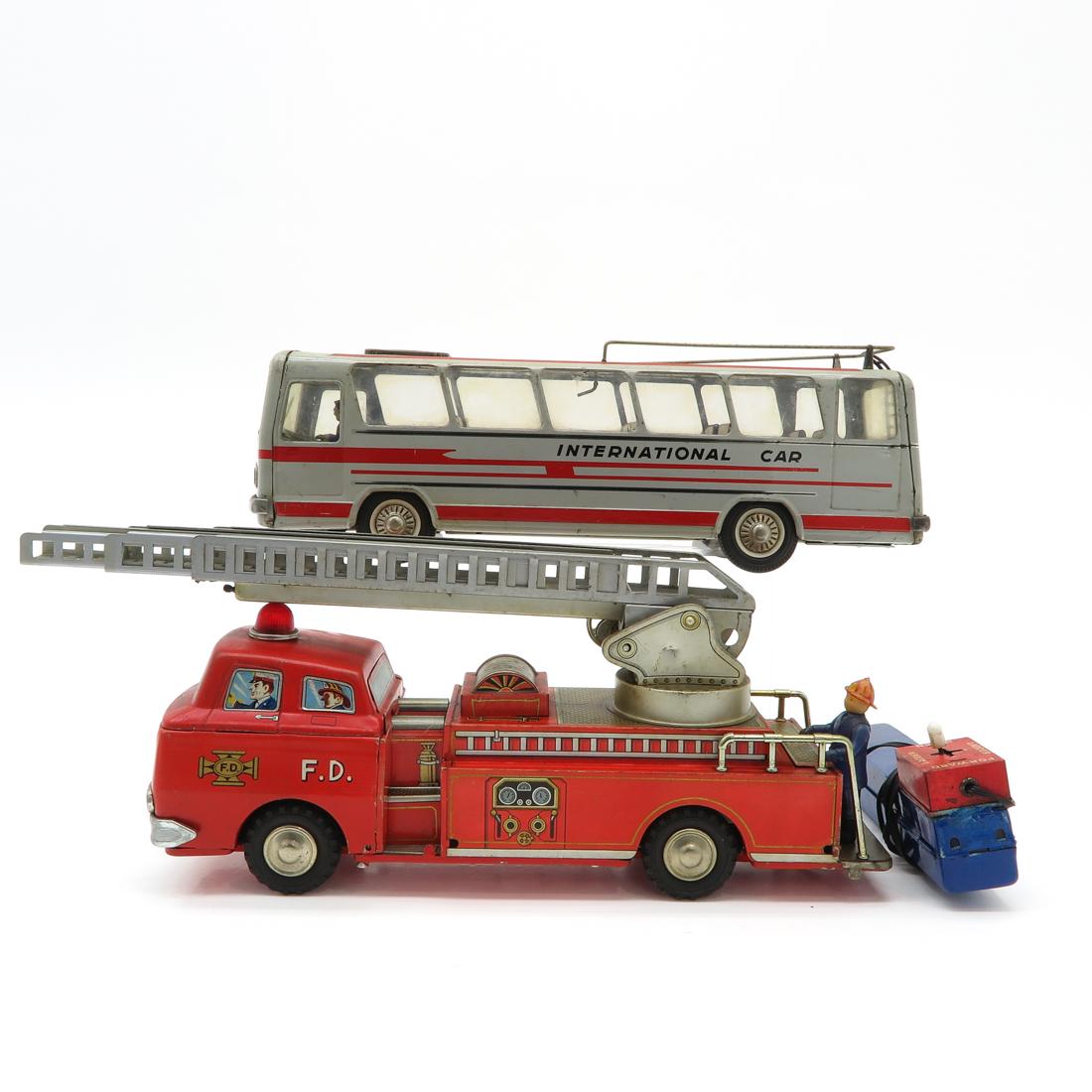 Lot of 2 Vintage Toys (1 of 3)